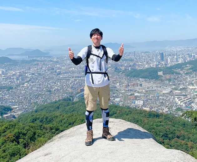 山頂で撮られた営業職 M.Tさんの写真